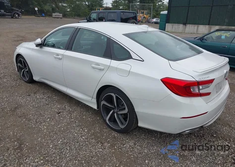 2018 Honda Accord Sport 2.0T from USA, damaged, VIN 1HGCV2F30JA015042
